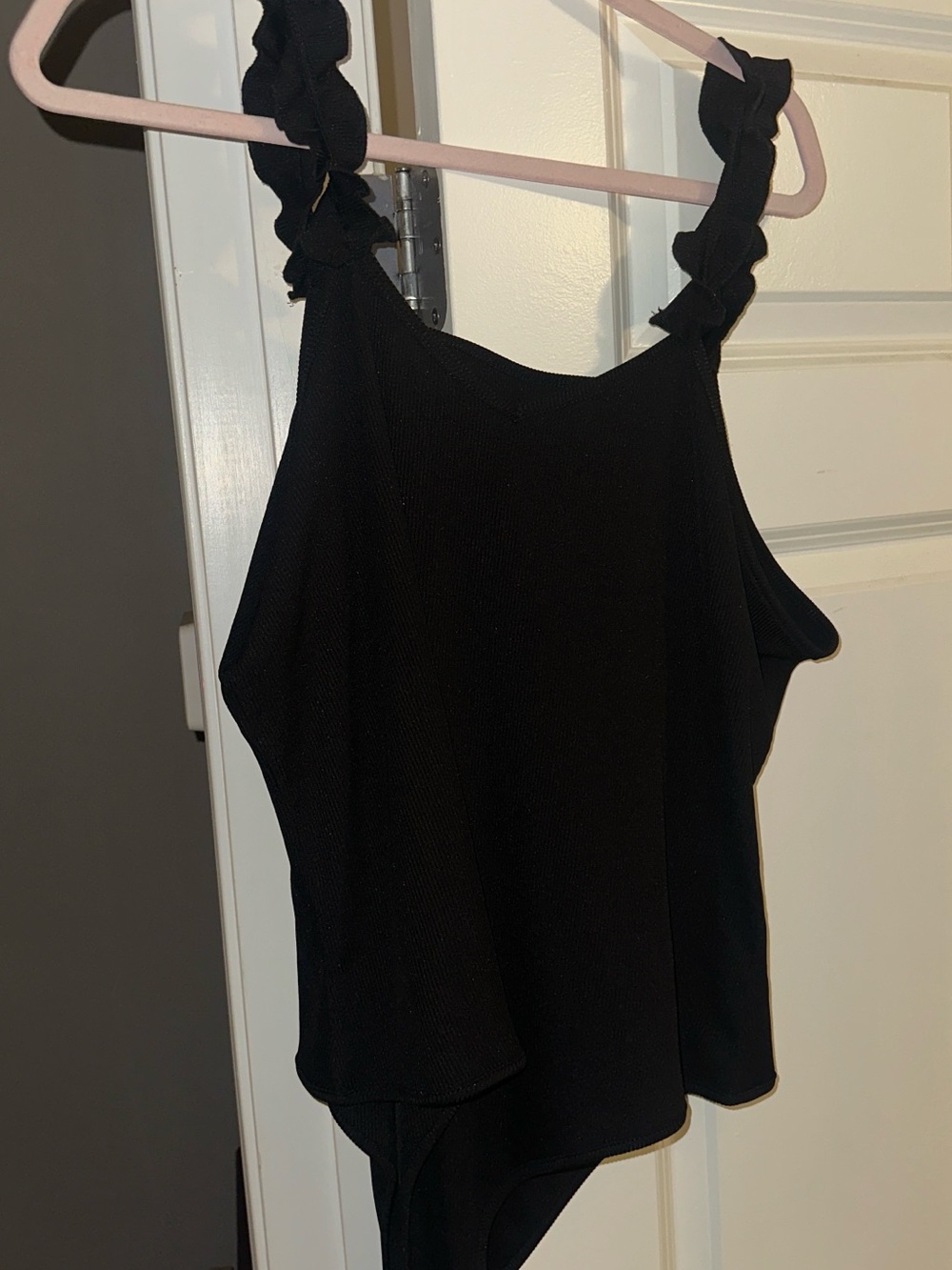 SHEIN Black Ruffle Strap Bodysuit